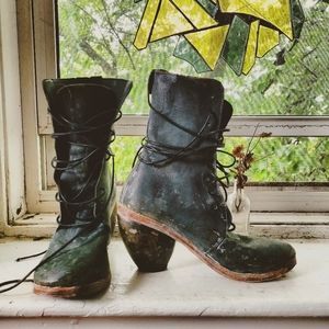 Distressed witchy boot